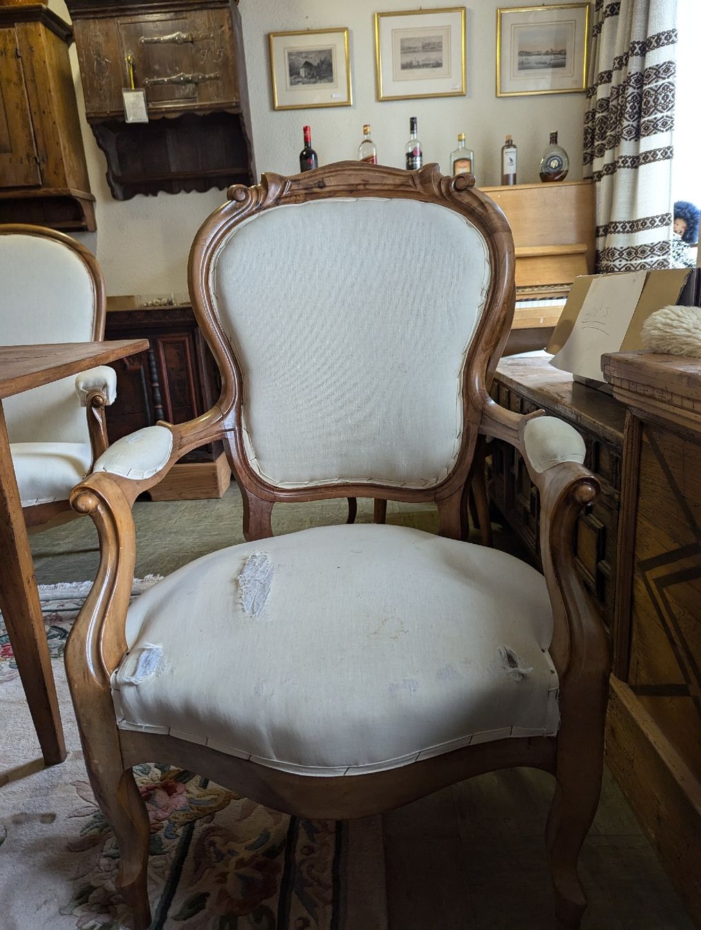 Sessel: Antiker Louis-Philippe Stuhl mit Armlehne – Gebraucht aus Stäfa von MichaelHiu