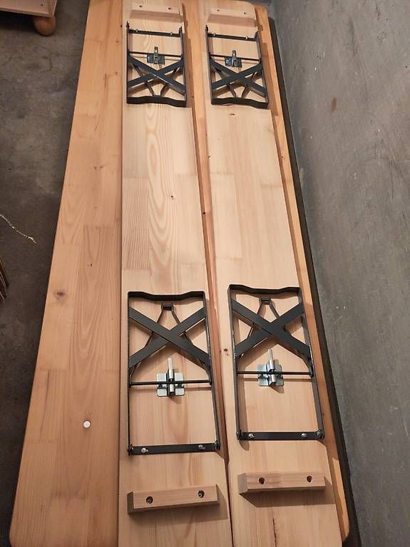 Set di tavolo e panche: Festbank- Bierzeltgarnitur – Usato da Bern venduto da tuxfan10 2