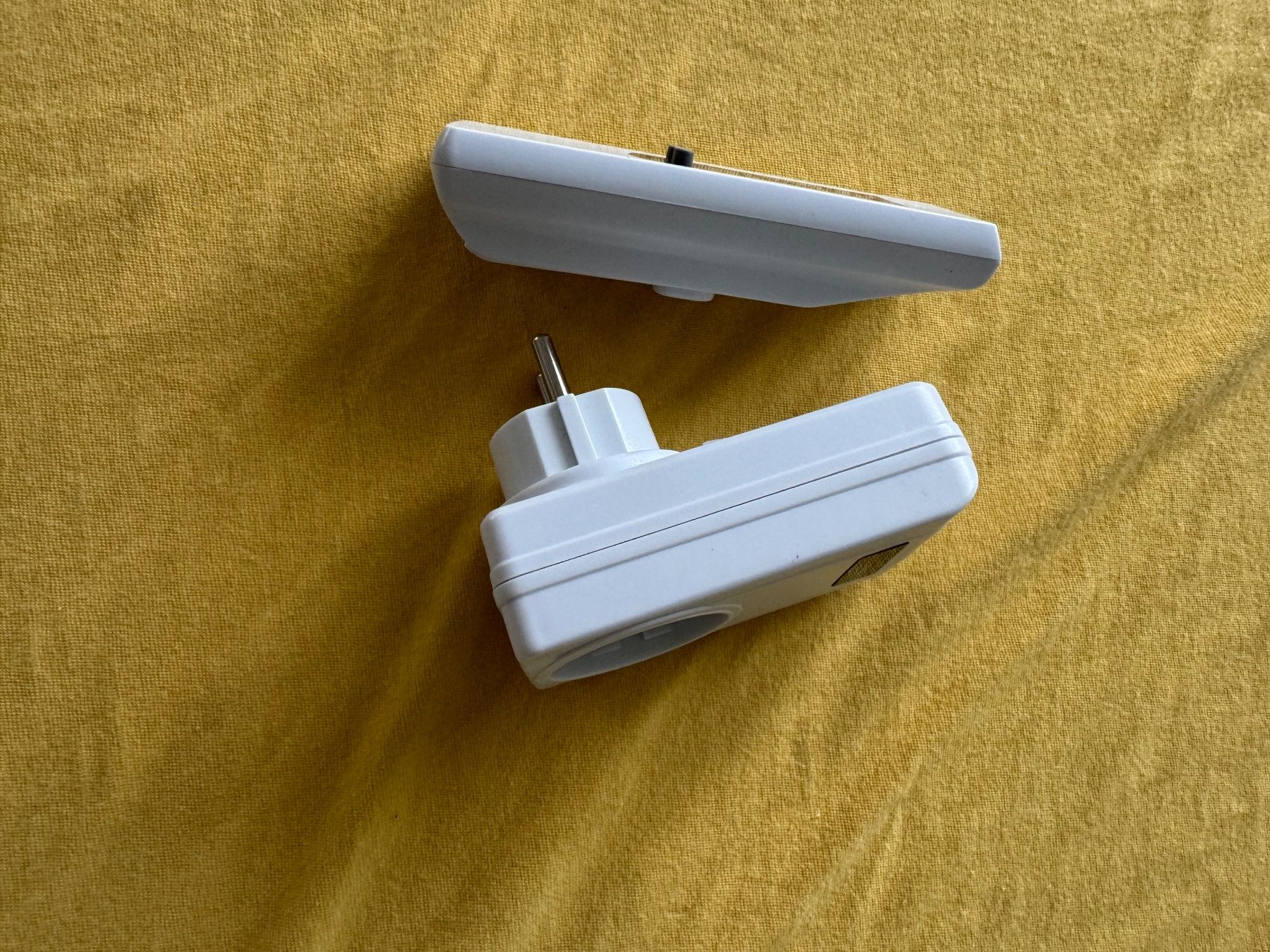 Altro per la casa: Wireless Thermostat Steckdose, Digitaler Temperaturregler – Usato da Ostermundigen venduto da Gummibaerli63 1