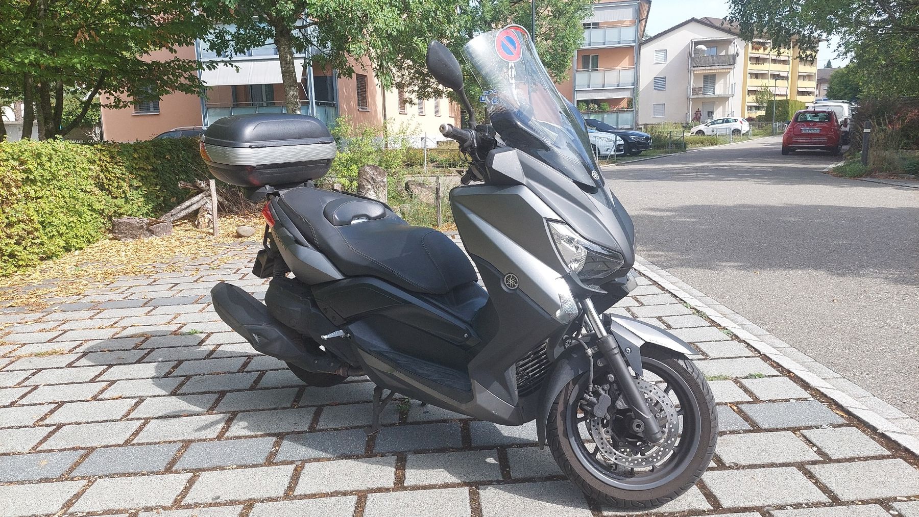 Yamaha Scooter: Yamaha XMax 400 – Usato da Uster venduto da Dmarra 1
