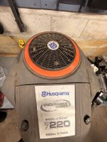 Briggs & Stratton 7220 V-Twin Motor