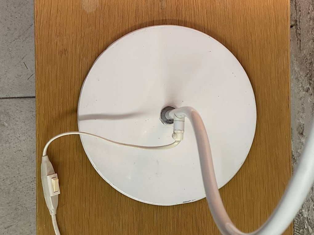 Lampade: Designerleuchte OMI Typ 299 – Usato da Winterthur venduto da Messenger 3