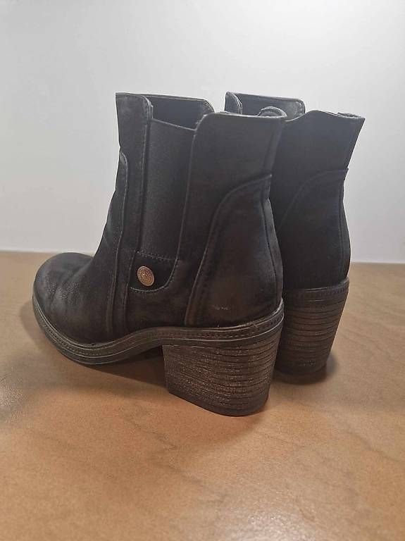 Damenschuhe: Stiefeletten Grösse 39 – Gebraucht aus Büttenhardt von Cardman 1
