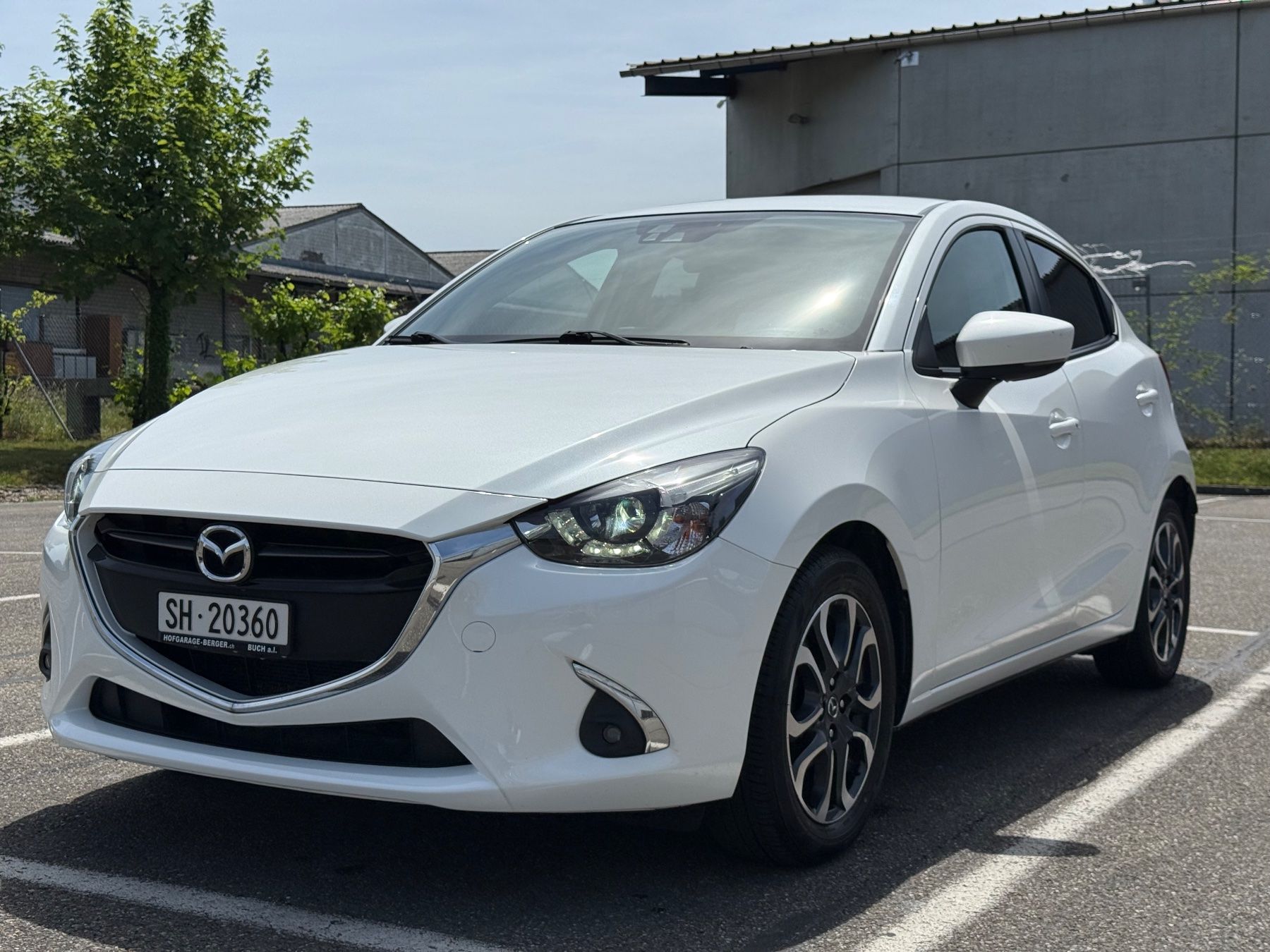 Mazda Automobili: Mazda 2 SkyG 115 | top Zustand | – Usato da Schaffhausen venduto da ralf0711
