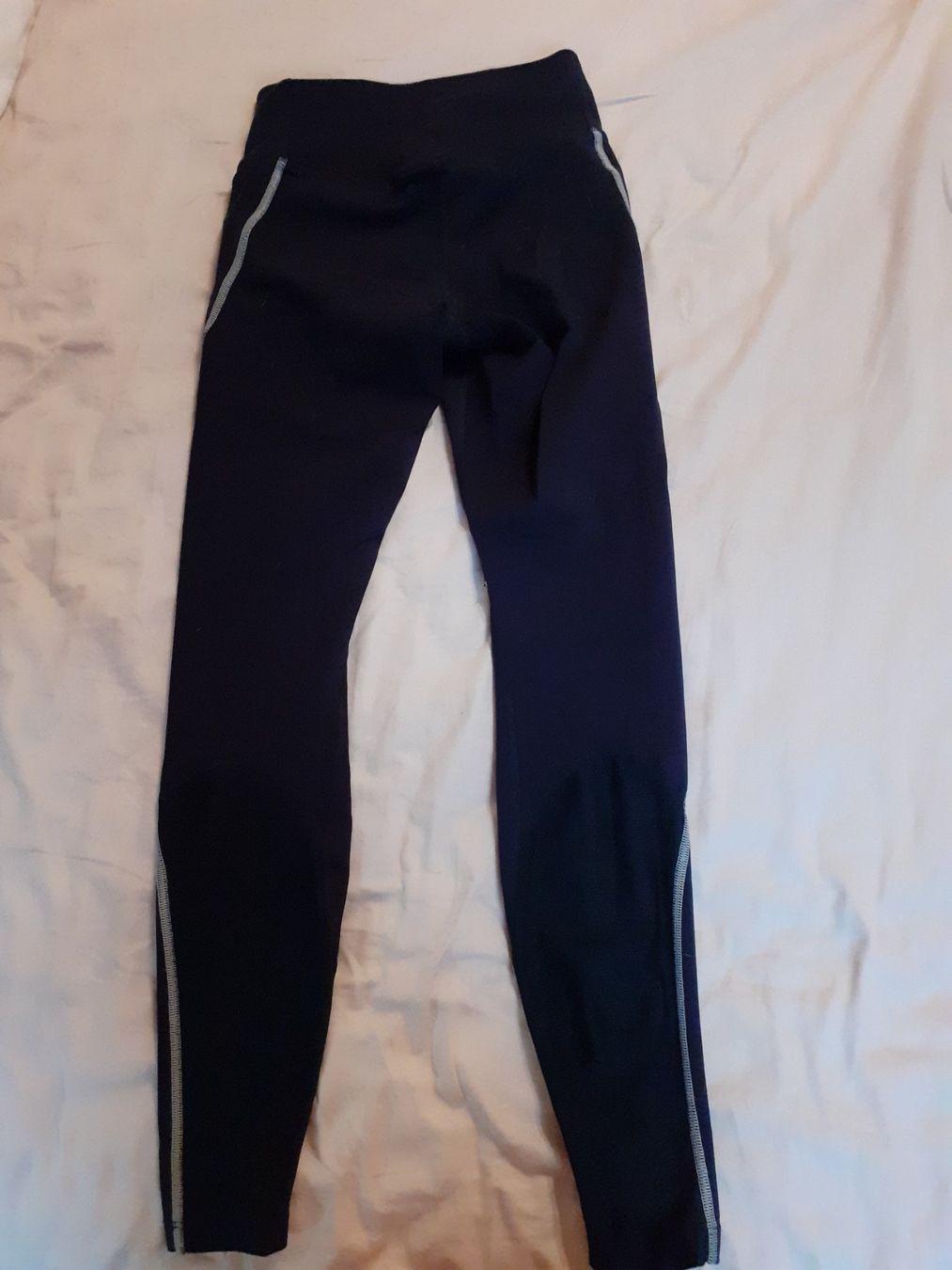 Nike Pantaloni: Nike Laufhose XS – Usato da Brittnau venduto da Gismo2012 1