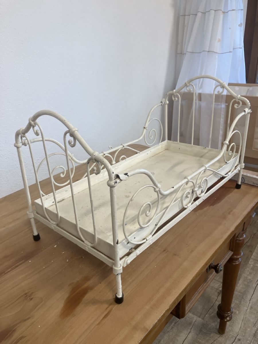 Jouets: Pupen bett – D'occasion à Burg AG par ala_cx8x 1