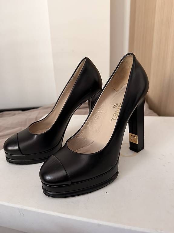 Scarpe da donna: Escarpins Chanel  – Usato da Onex venduto da Camillejck 2