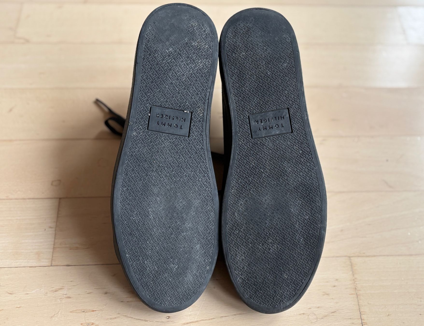 Tommy Hilfiger Scarpe da donna: Sneakers: Tommy Hilfiger (40) – Usato da Lausanne venduto da ValeMerky 4
