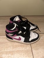Jordan Air 1MID-Turnschuhe/Grösse 36.5/schwarz weiss pink