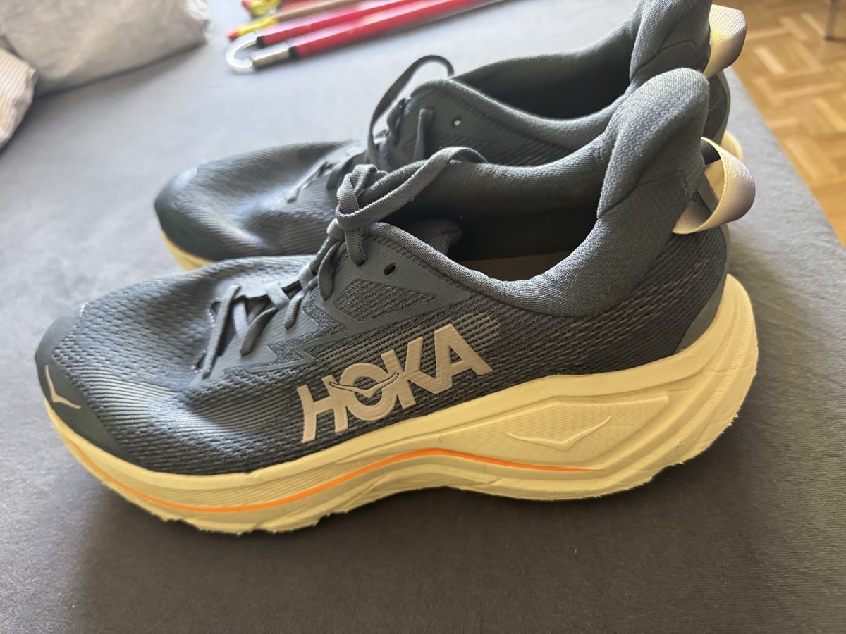 Hoka One One Scarpe da uomo:  Hoka Challenger 8 – Usato da Basel venduto da mariolenzin