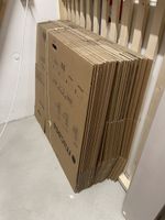 26 Umzugskartons / Umzugsboxen