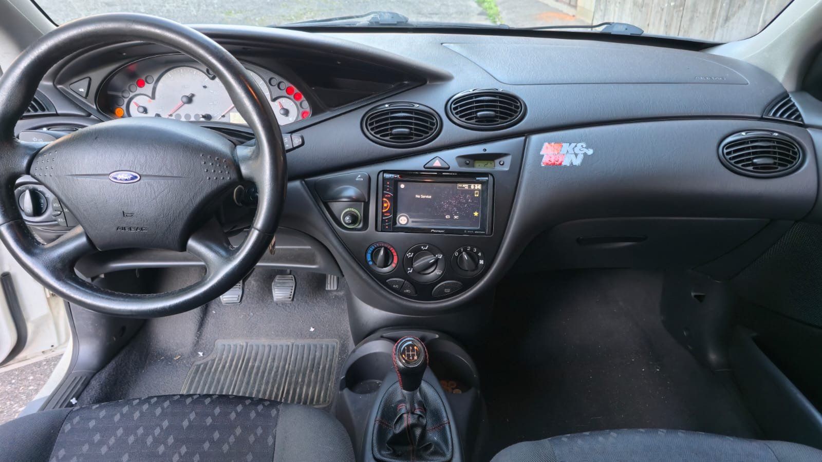 Ford Automobili: FORD FOCUS 2,0 16V - AB MFK - EINTAUSCH MÖGLICH – Usato da Avenches venduto da BOOTTRANSPORTE 4