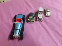 4 Modellautos für Sammler / 527R