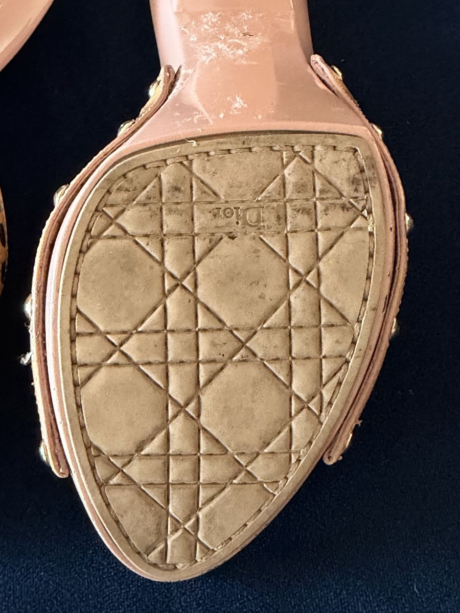 Dior Chaussures femmes: Cristian Dior Mules - Original Leder Lack – D'occasion à Zürich par Gadgets2020 4