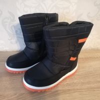 Kinderstiefel Gr. 33