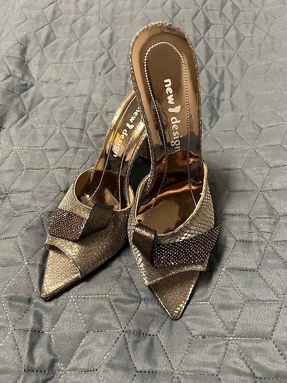 Scarpe da donna: Elegante High Heels – Usato da Glattbrugg venduto da mir_vx2c 1