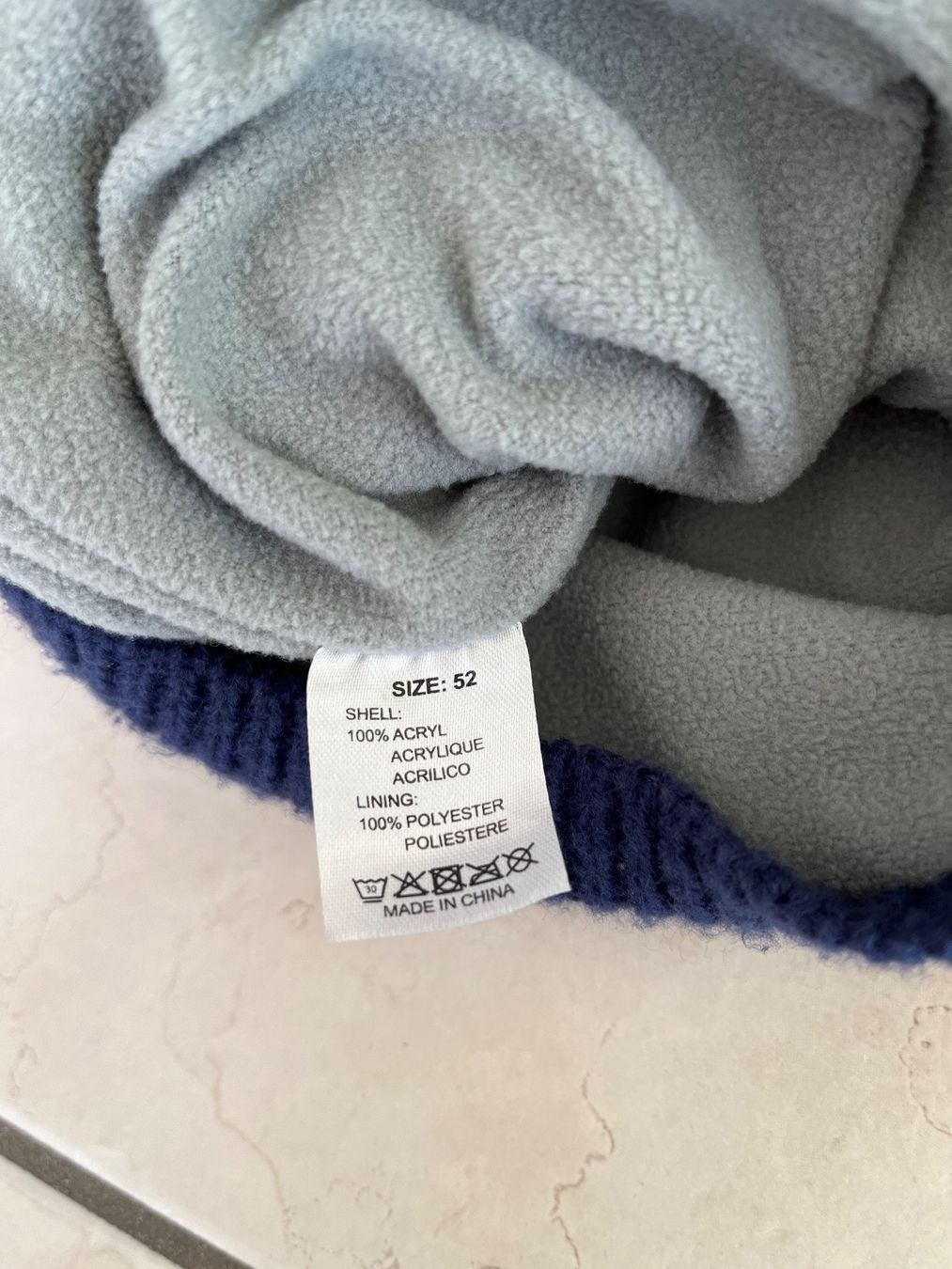 Altro abbigliamento per bambino: Mütze grösse 52 – Usato da Zimmerwald venduto da wuff81 1