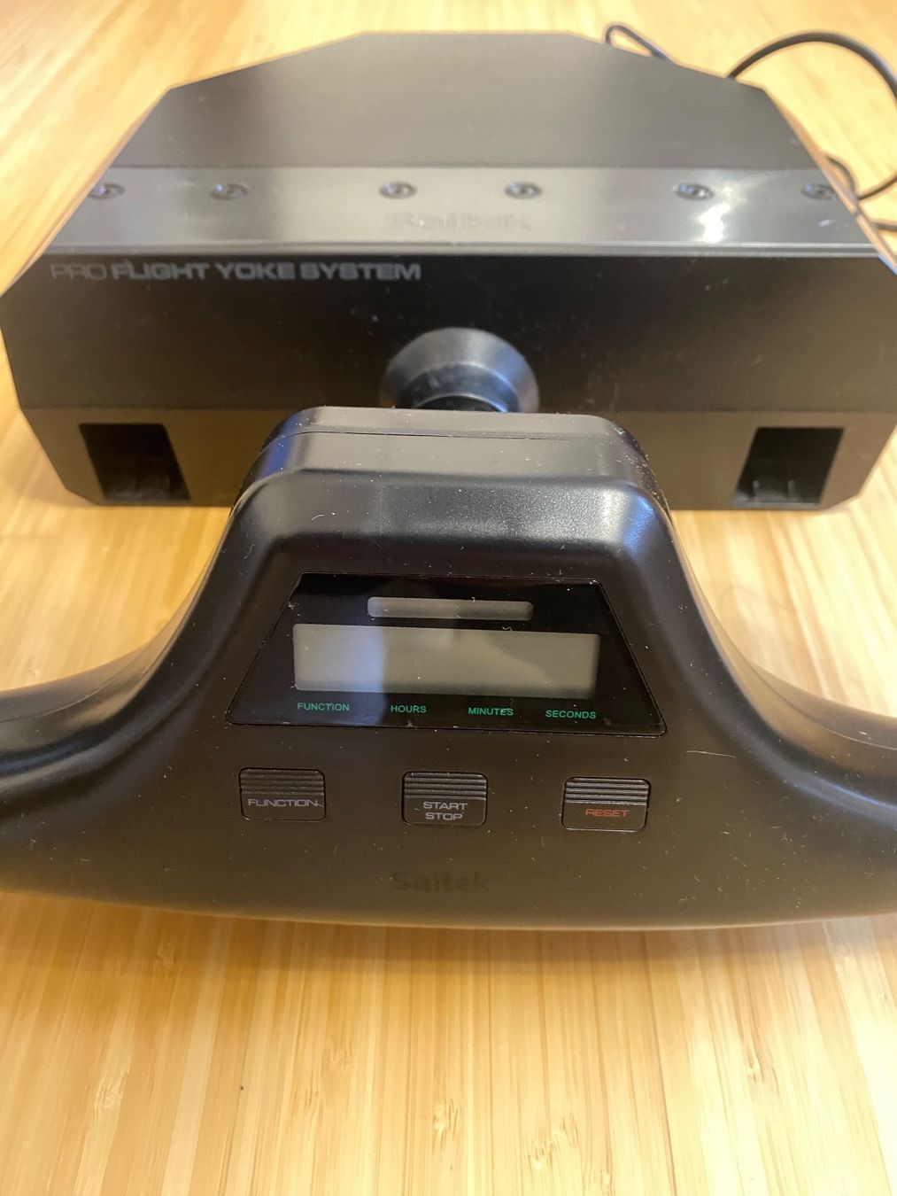 Logitech Controller: Saitek Pro Flight Yoke System – Gebraucht aus St. Margrethen von  2