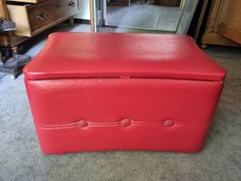 Rote Truhe/Hocker, Kunstleder, vintage Look