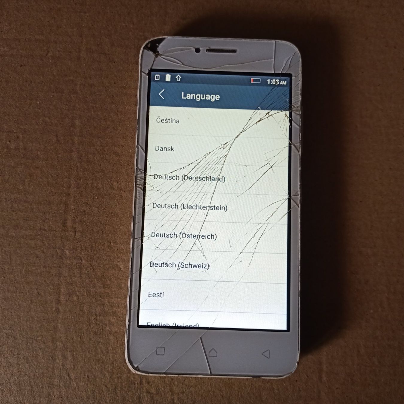Lenovo Handys / Smartphones: Android Lenovo A2016a40 ohne Lock: Digitizer beschãdigt – Gebraucht aus Winterthur von Opusco 6
