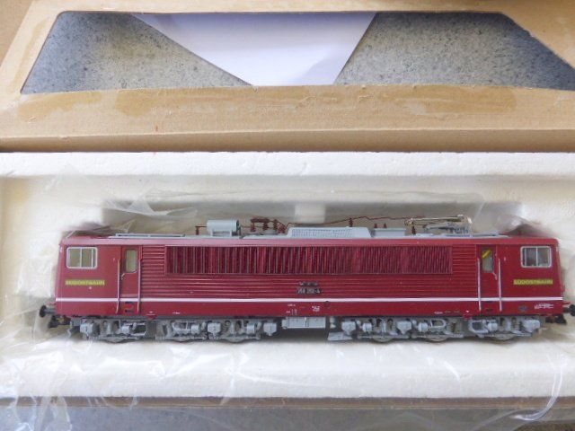 Modellini di ferrovie: SOB BR 250 ex DR  Digital für Märklin – Nuovo (secondo la descrizione) da Wädenswil venduto da lok1200