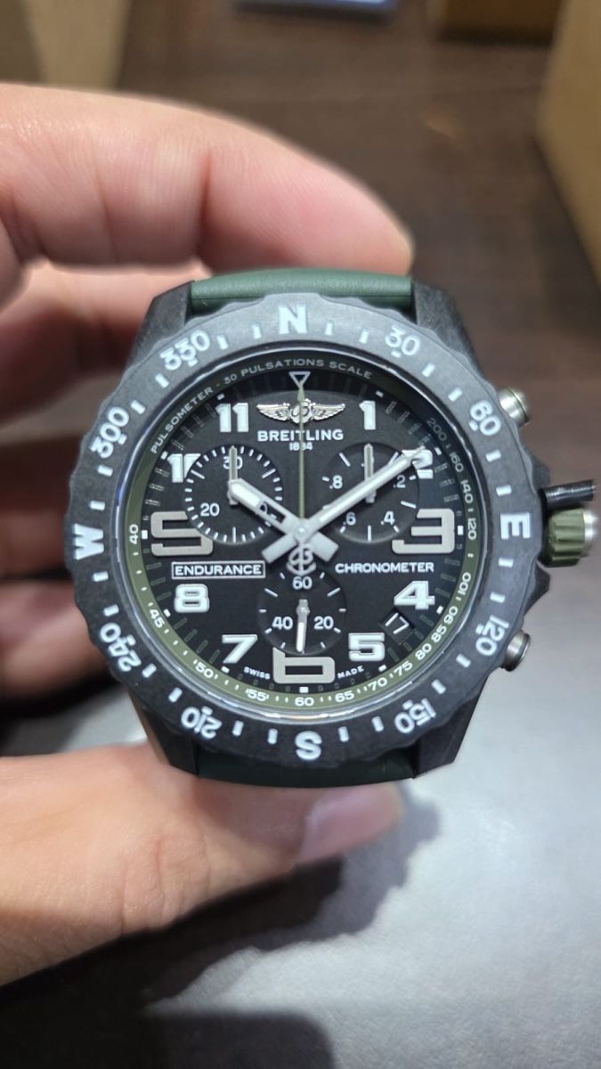 Breitling Orologi: Breitling Endurance Pro 44, 2026, Ref; X82310D31B1S1 – Nuovo e nell'imballaggio originale da Adlikon b.Regensdf venduto da GPITIME