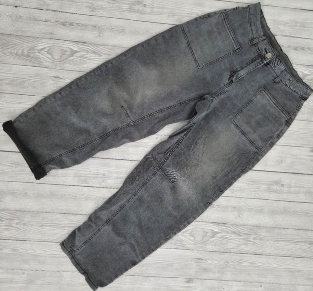 Jeans: jeans Barrel L – D'occasion à Giubiasco par A.B00 1