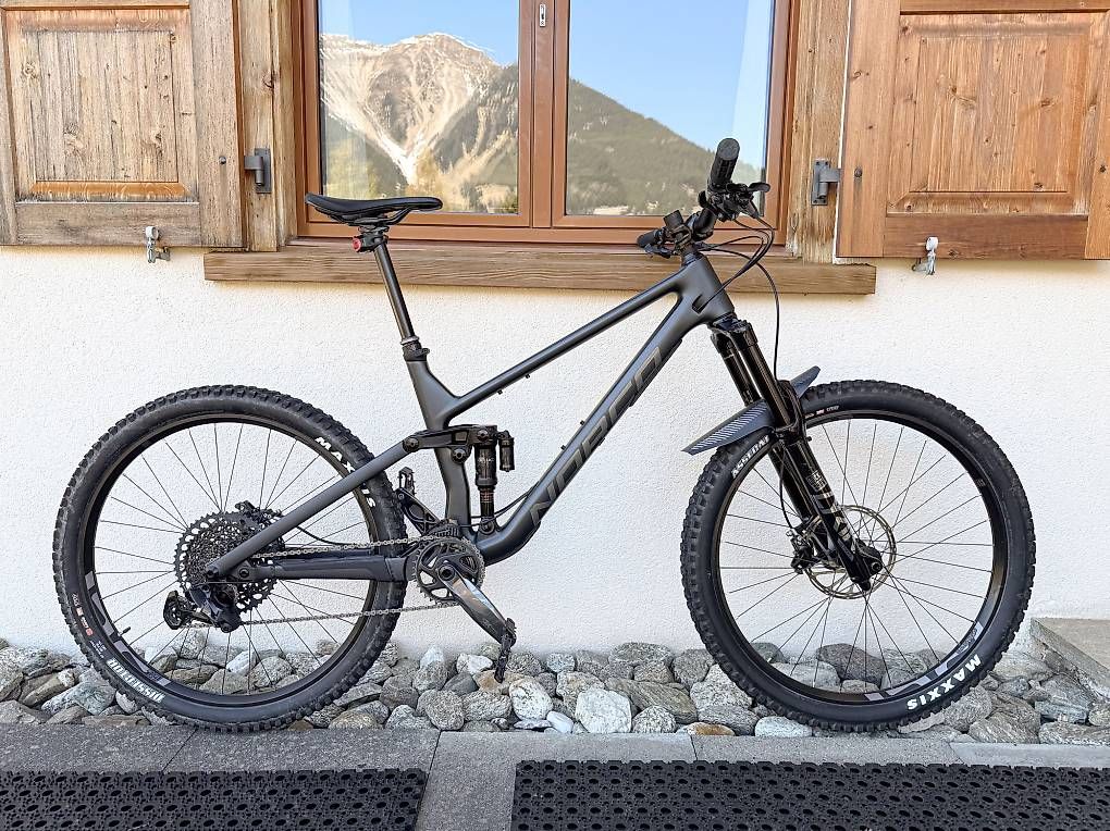 Biciclette: Norco Sight enduro carbon mountain bike – Usato da Klosters venduto da ast_n6ks