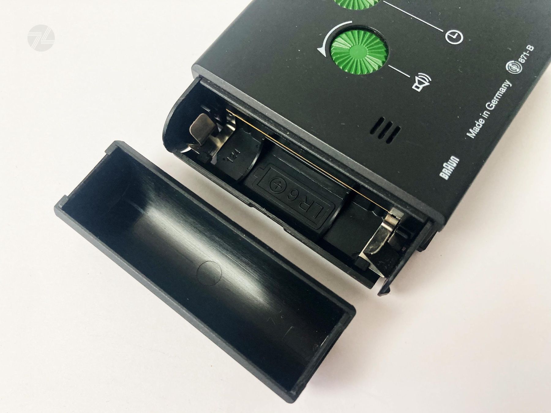 Braun Sveglie: Braun Reisewecker Wecker 4784/AB313sl – Usato da Wetzikon ZH venduto da cyan74 5