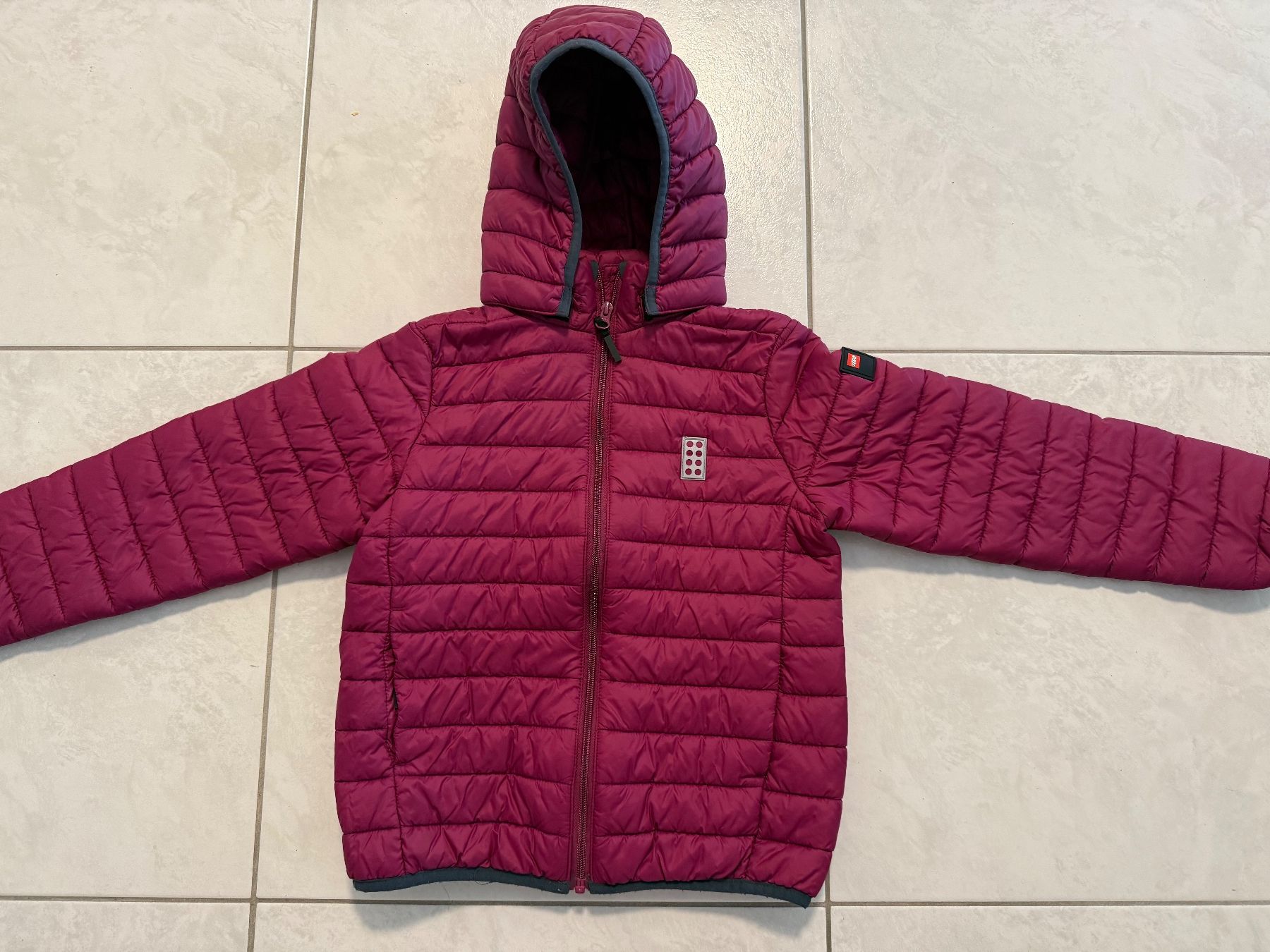 Lego Giacche & Cappotti: Lego Übergangsjacke Grösse 134 – Usato da Pfäffikon SZ venduto da Syndrome379
