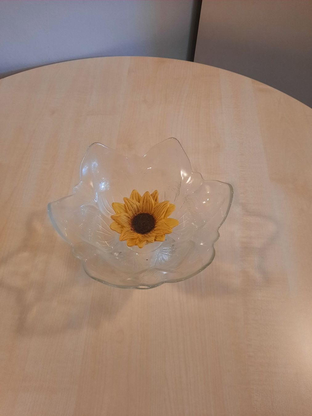 Gläser: Dekorative Glasschale – Gebraucht aus Zürich von ONVA-RE-USE 2
