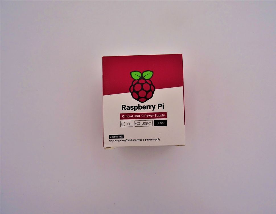 Raspberry Pi 4 Essentials Kit (Neu und originalverpackt) in Winterthur ...