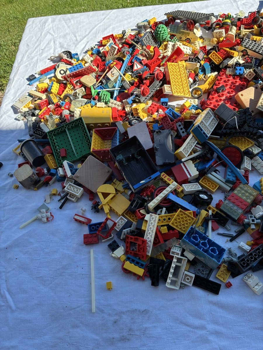 Lego Baukästen: Gros lot de LEGO  – Gebraucht aus Les Bayards von Mutz51 2