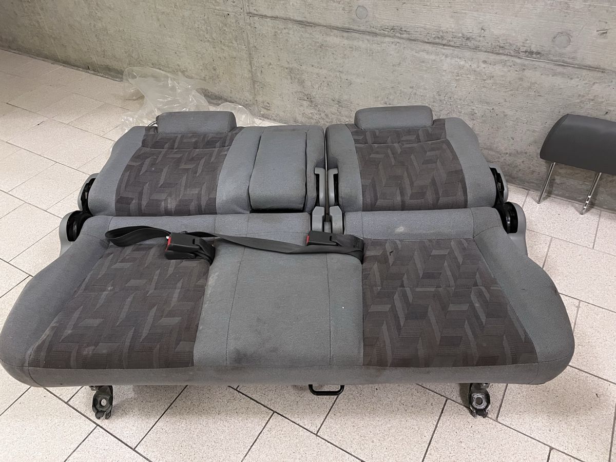 Sonstiges Campingzubehör: Banquette arrière VAN camper – Gebraucht aus WINTERTHUR von olivierhzurich 1