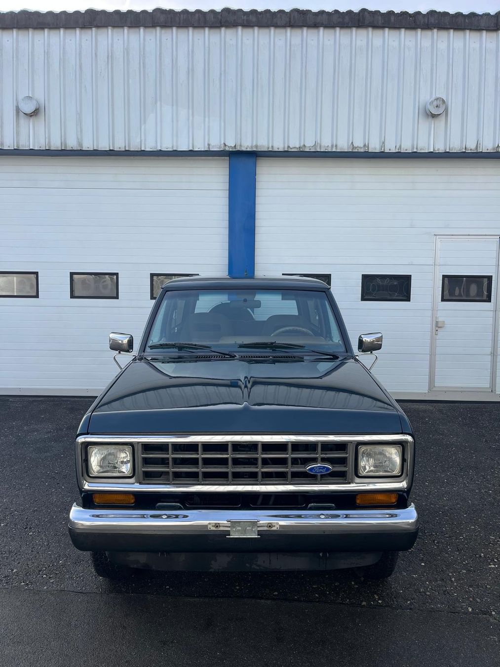 Ford Automobili: FORD Bronco 2.9 XLT 2.9 – Usato da Unterkulm venduto da pas_yv6m