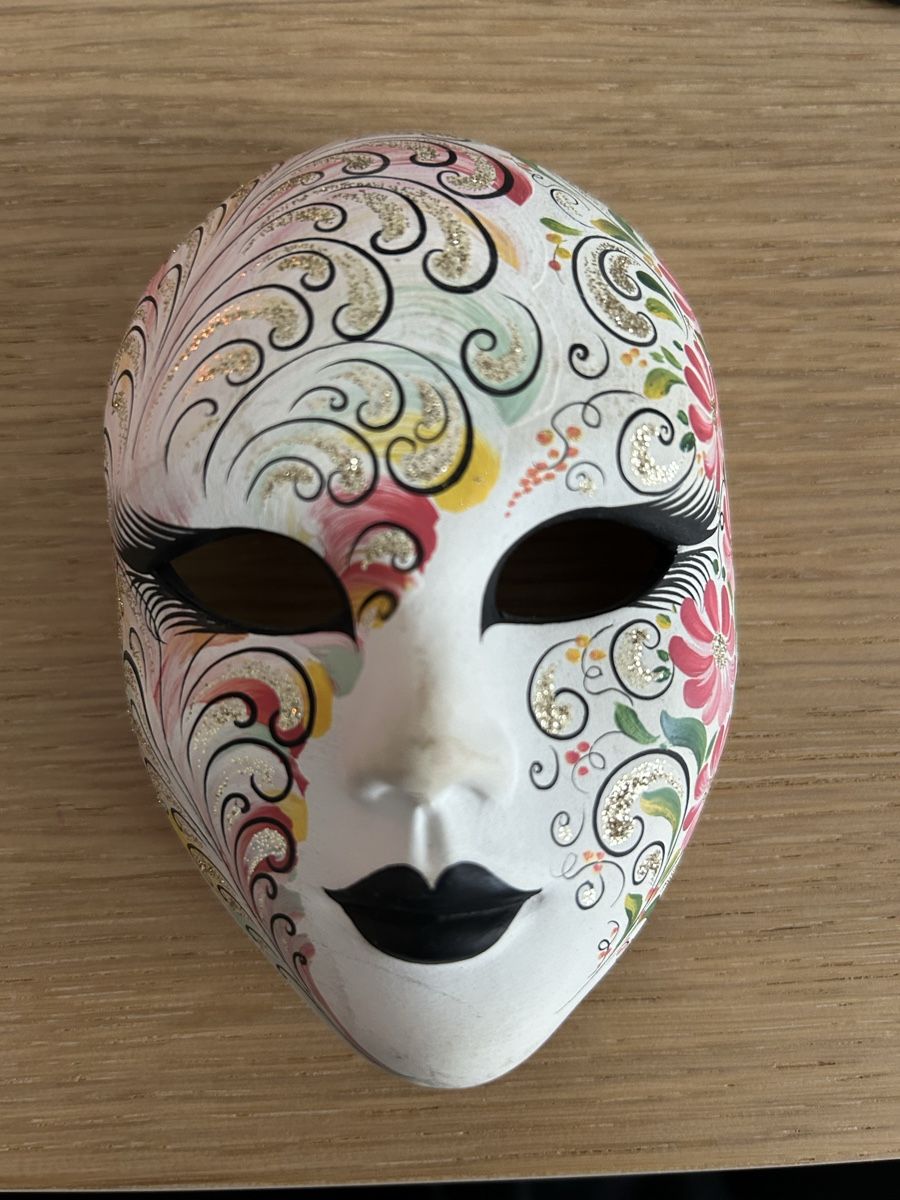 Alle Dekorationen: Maschera Veneziana – Gebraucht aus Pregassona von Kyttina