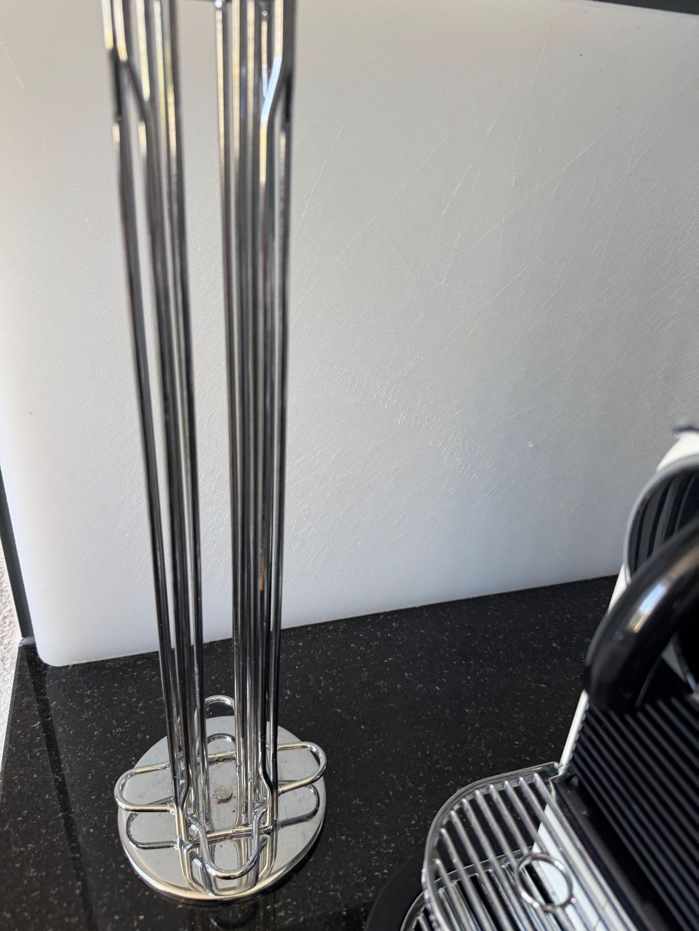 De'Longhi Machines à café & Machines à expresso: NESPRESSO de longi – D'occasion à Adliswil par atram57 2