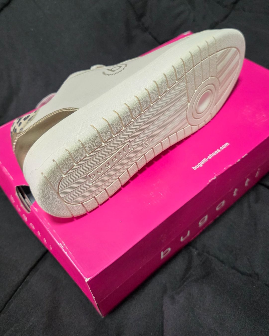 Bugatti Damenschuhe: Bugatti Sneaker Neu! Gr. 38 – Neu und originalverpackt aus Zürich von sirstians000 1