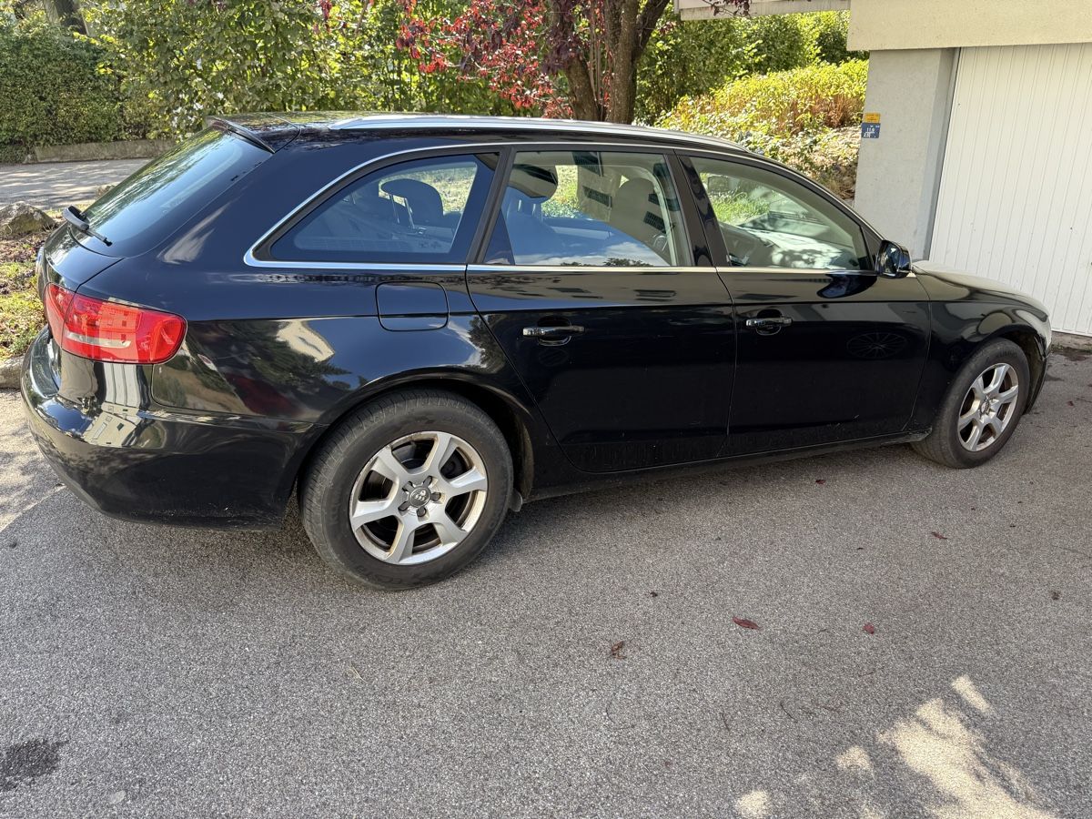 Audi Autos: Audi A4 – Gebraucht aus Rüti ZH von ES95 7