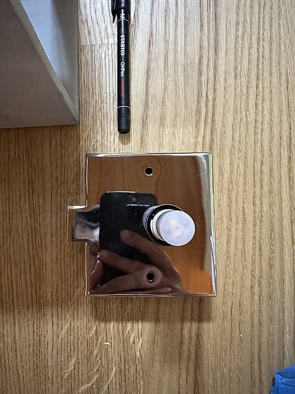 Lampen: Wandleuchte  – Gebraucht aus Oberwangen TG von Samsells 3