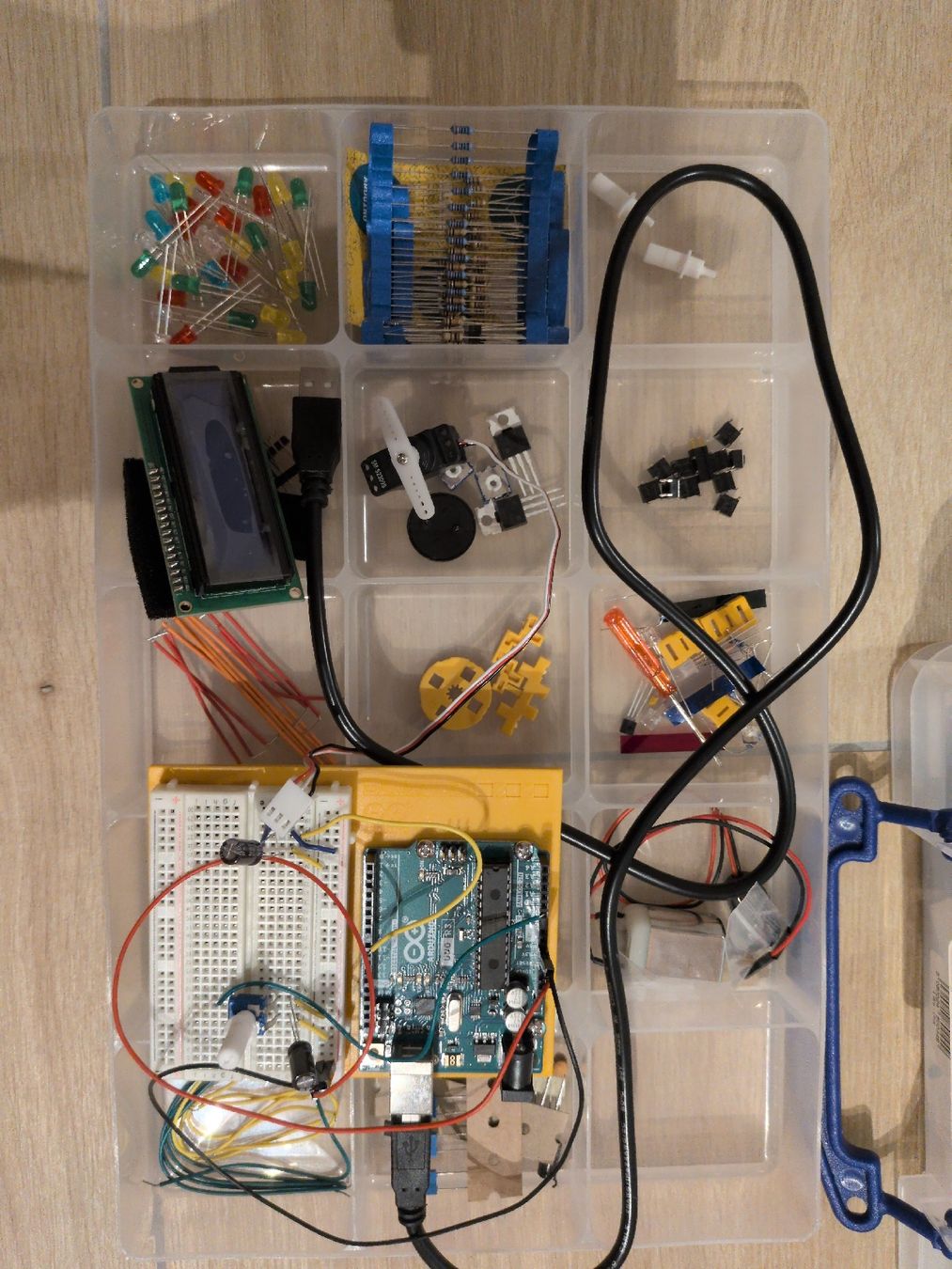 Arduino Composants électroniques: Arduino Starter Kit – D'occasion à Flawil par Salmantino 3