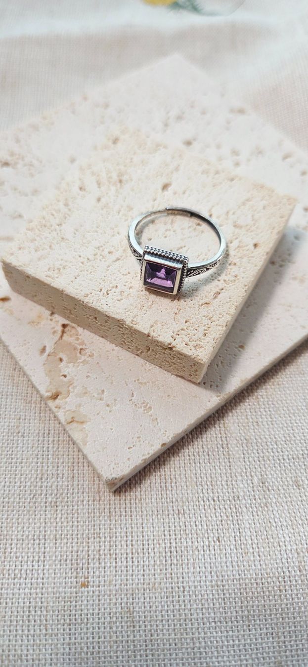 Anelli: NEW - S925 Amethyst Ring (Adjustable) – Nuovo (secondo la descrizione) da Zürich venduto da cin_wcf6 5