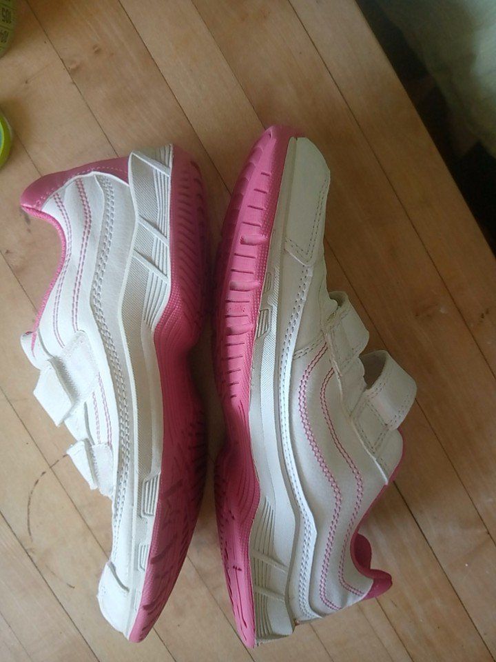 Scarpe per ragazze: Turnschuhe Gr. 37 – Usato da Magden venduto da Mandy13 2
