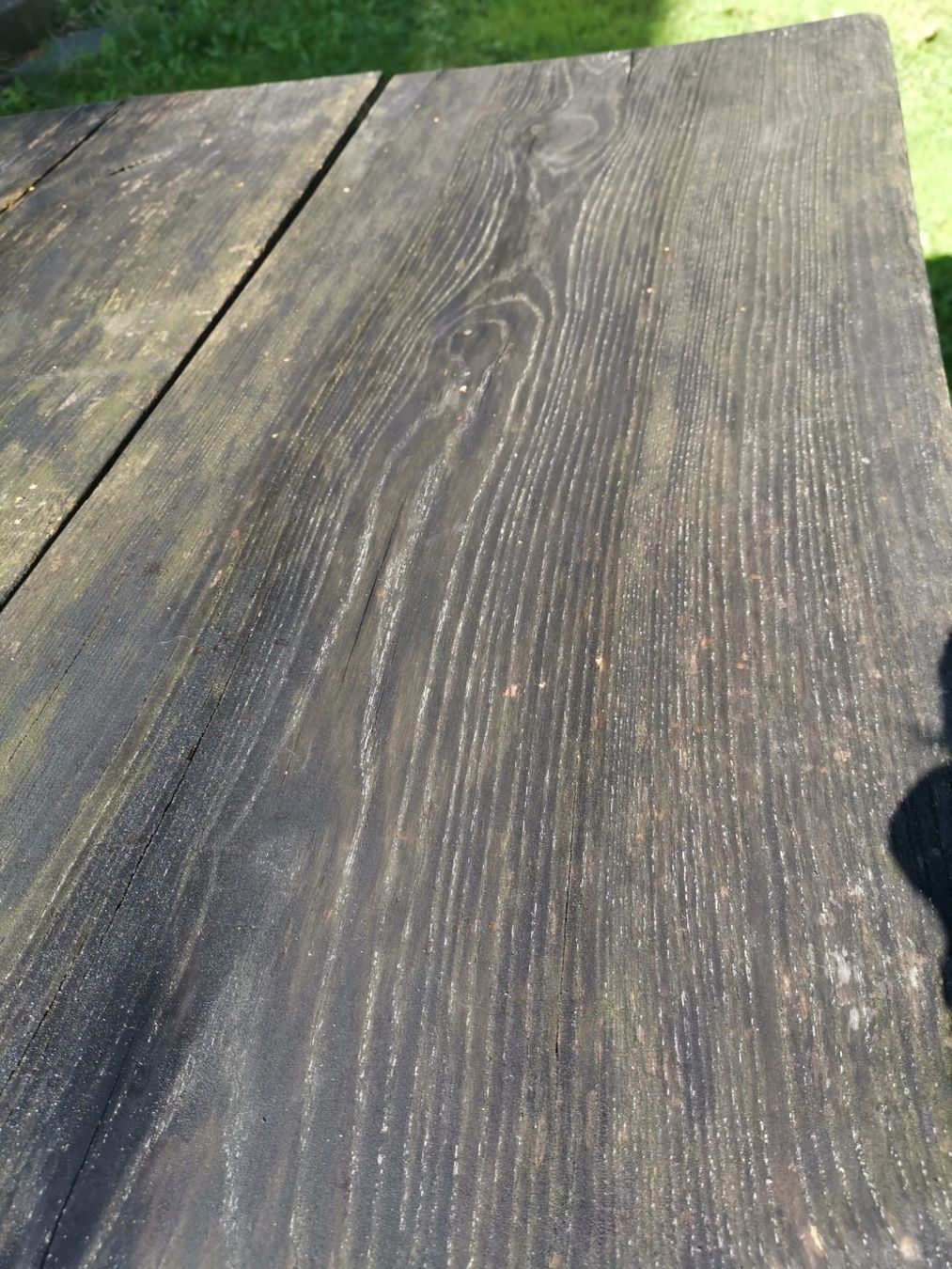 Tables: Massiver Holztisch, rustikal Gartentisch – D'occasion à Flawil par fio_7gfm 3