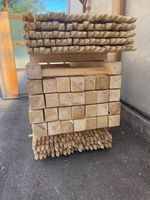 Akazienpfähle vierkant 14x14x250cm natur, säge roh, gespitzt