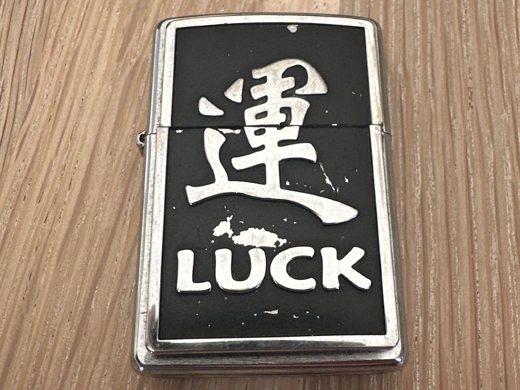 Zippo Accendini: Zippo LUCK 2009 – Usato da Monthey venduto da sean0007