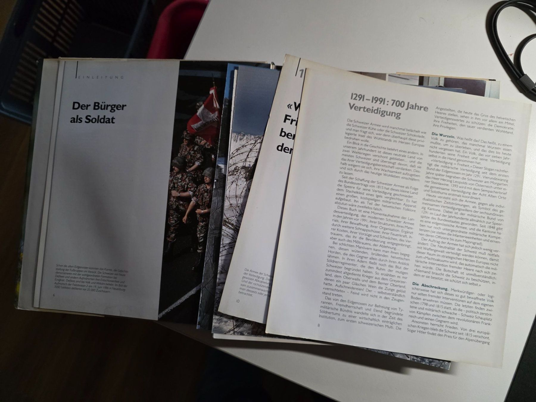 Libri: Die Armee - Mondo Buch 1988 – Difettoso da Walterswil BE venduto da Lonitti 7