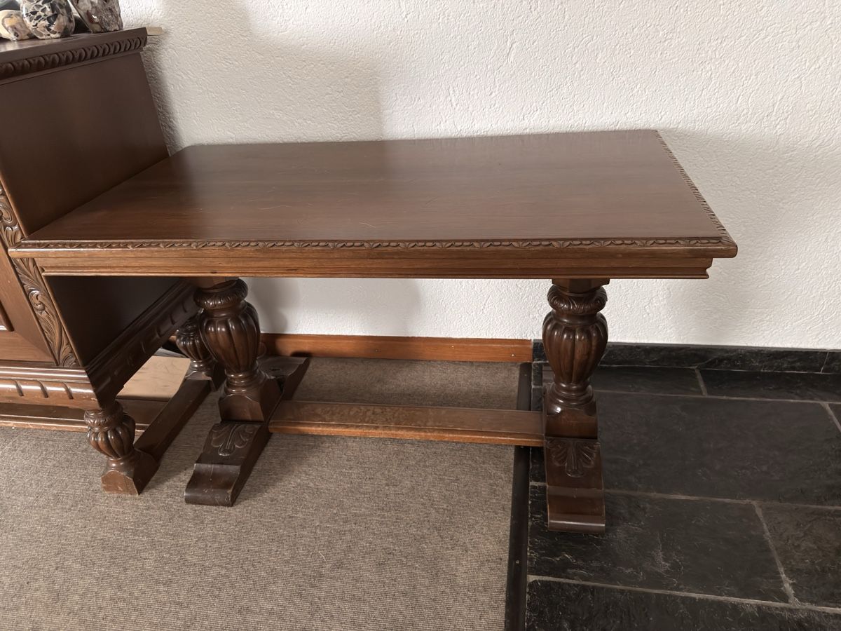 Tavoli: Antiker Stubentisch – Usato da St. Margrethen SG venduto da UrsWerner19