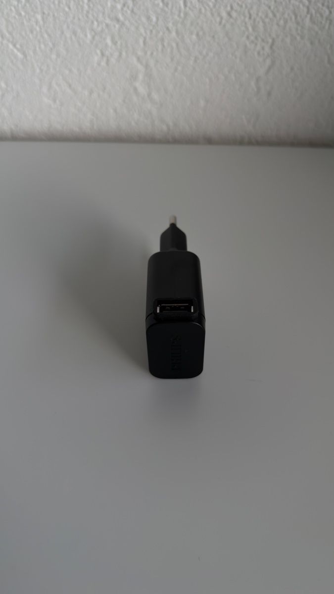 Philips Unità & Adattatore: Philips bloc d’alimentation USB A – Usato da Vevey venduto da diogodasilva_