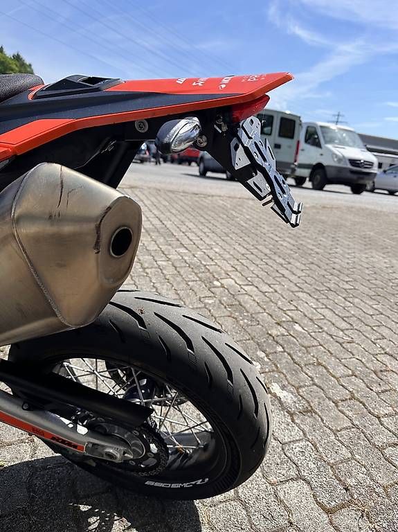 Strada: Ktm 690 SMC R – Usato da Hünenberg venduto da Marc_4747 4